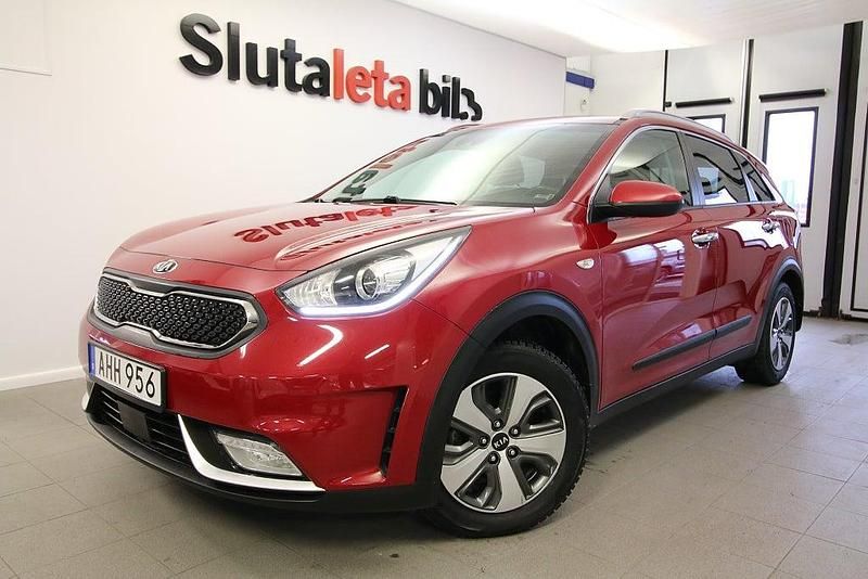 Röd Begagnad 2018 Kia Niro SUV | 164 900 kr (Marknadspris) - Bild 1/4