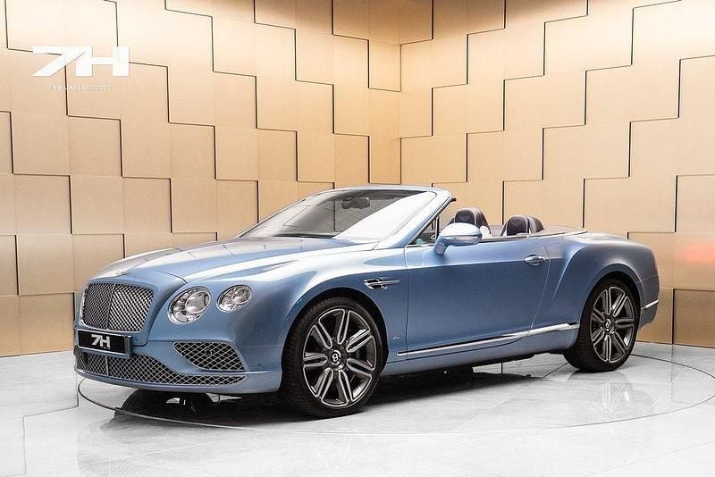 Blå Begagnad 2017 Bentley Continental GT Convertible Mulliner Cab | 1 499 000 kr - Bild 1/4