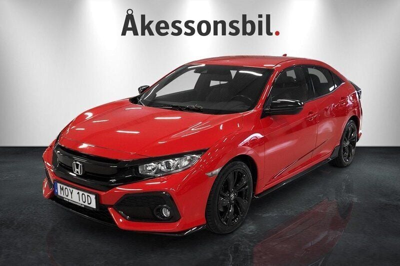Röd Begagnad 2019 Honda Civic Dynamic Halvkombi | 199 000 kr (Marknadspris) - Bild 1/4