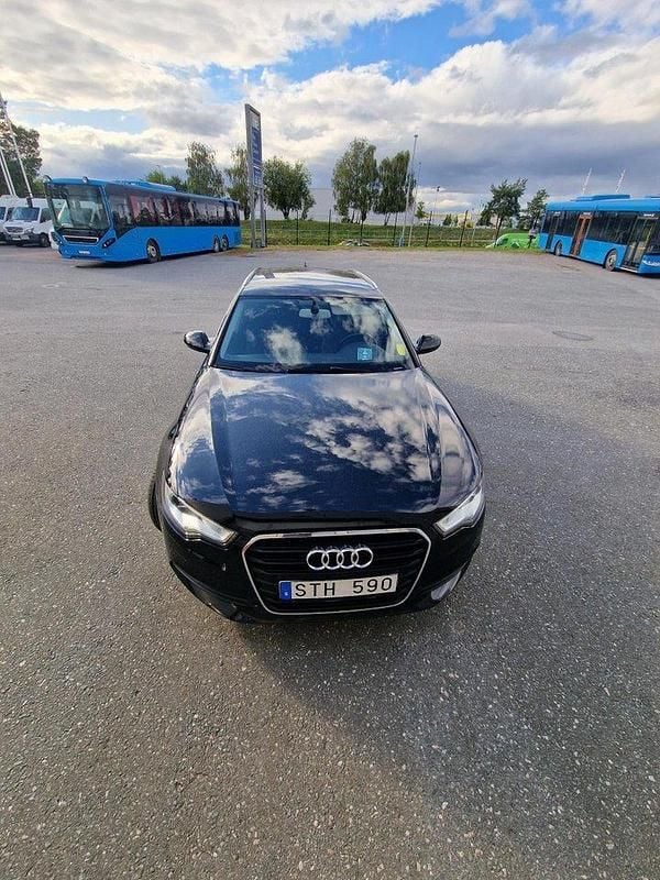 Svart Begagnad 2013 Audi A6 Kombi | 119 000 kr (Bra pris) - Bild 1/4