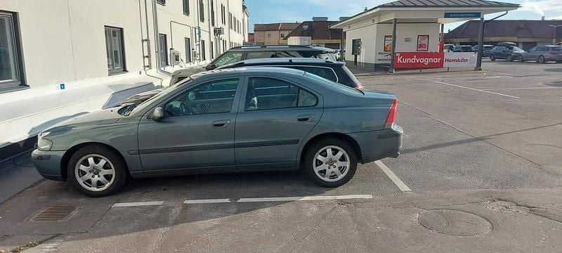 Begagnad Volvo S60 200 HK (147 kW) 2002 Sedan