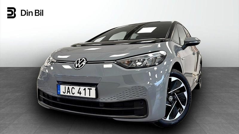 Grå Begagnad 2022 VW ID.3 Comfortline Halvkombi | 279 900 kr (Marknadspris) - Bild 1/4