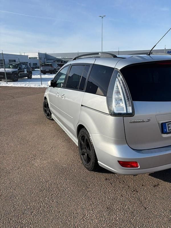 Begagnad Mazda 5 143 HK (105 kW) 2008 Minibuss