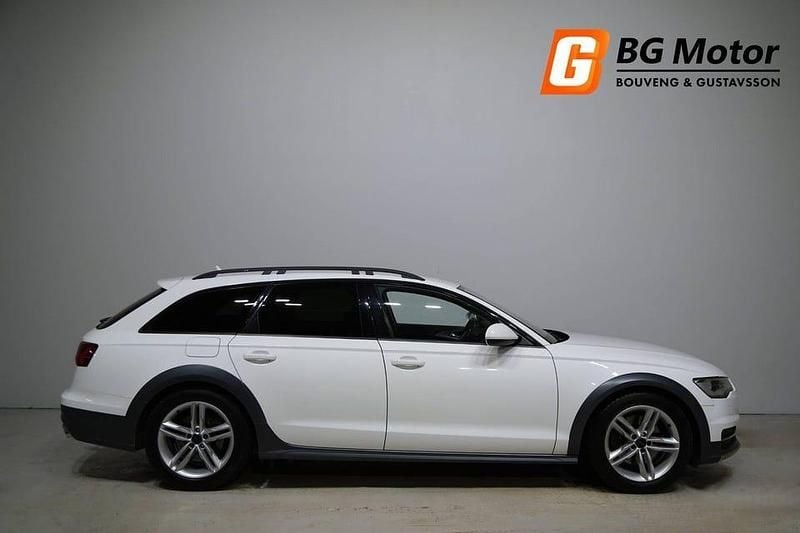 Begagnad Audi A6 Allroad Sport 218 HK (160 kW) 2015 Vit Kombi