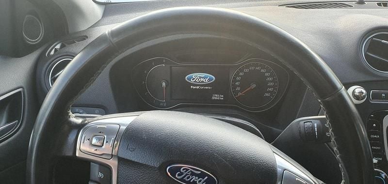 Vit Begagnad 2011 Ford Mondeo Titanium Kombi | 40 000 kr (Marknadspris) - Bild 1/4
