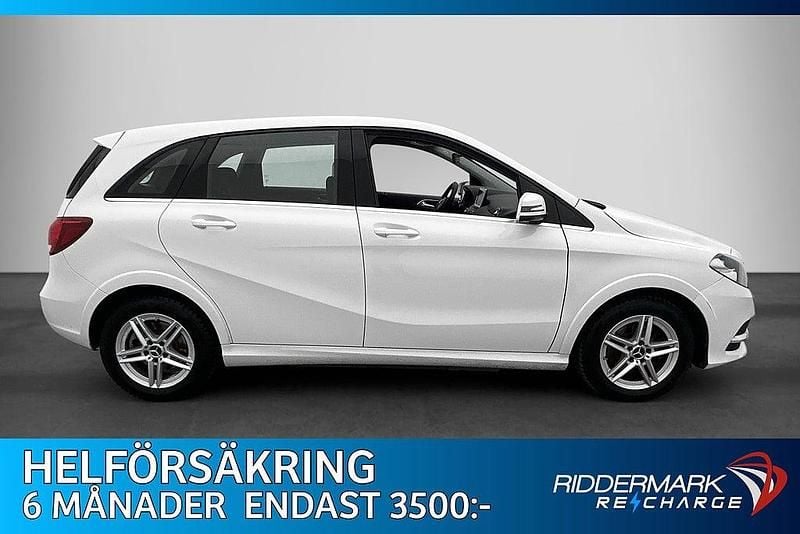 Begagnad Mercedes B250e 131 kW (179 HK) 2017 Vit Minibuss
