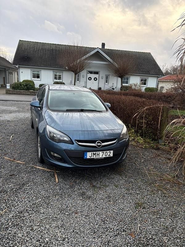 Begagnad 2014 Opel Astra Halvkombi | 55 000 kr (Marknadspris) - Bild 1/4