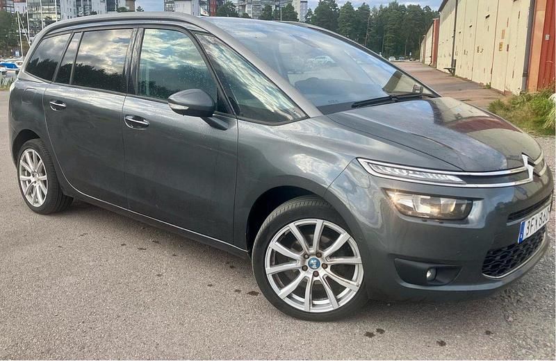 Grå Begagnad 2015 Citroën Grand C4 Picasso Minibuss | 75 000 kr (Superpris) - Bild 1/4