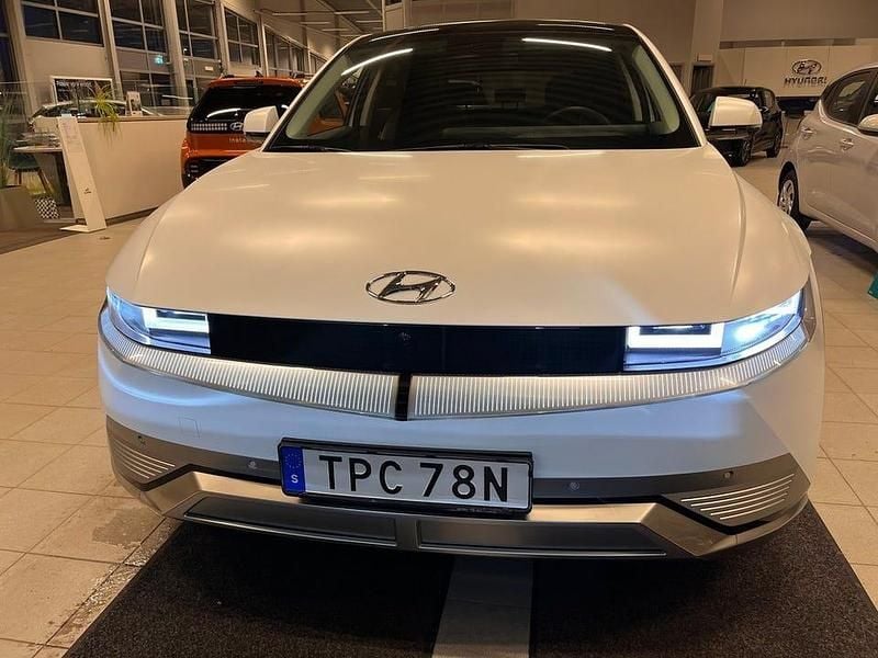 Begagnad Hyundai Ioniq 5 Advanced 167 kW (228 HK) 2024 Vit SUV