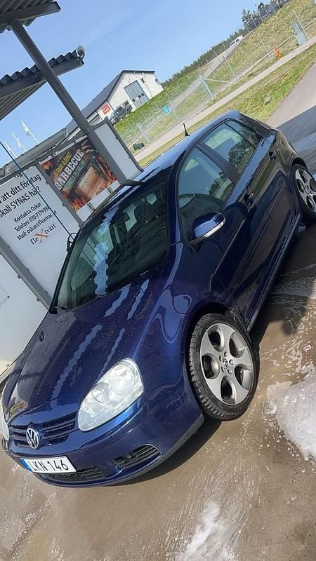 Begagnad 2009 VW Golf VI GTI Halvkombi | 30 000 kr (Marknadspris) - Bild 1/4