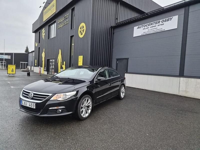Svart Begagnad 2011 VW Passat Sportkupé | 55 900 kr (Marknadspris) - Bild 1/4