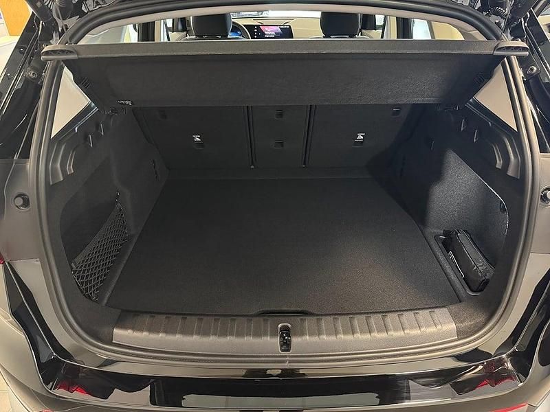 Begagnad BMW iX1 150 kW (204 HK) 2025 Svart SUV