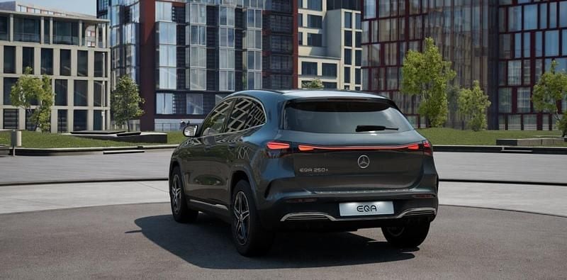Ny Mercedes EQA250+ 139 kW (190 HK) 2026 SUV