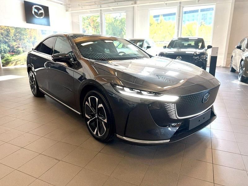 Ny Mazda 6e Takumi-Line 189 kW (258 HK) 2025 Grå Sedan