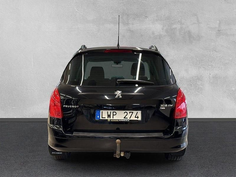 Begagnad Peugeot 308 SW 112 HK (82 kW) 2011 Svart Kombi