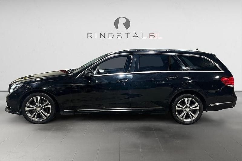 Begagnad Mercedes E250 Avantgarde 204 HK (150 kW) 2014 Svart Kombi