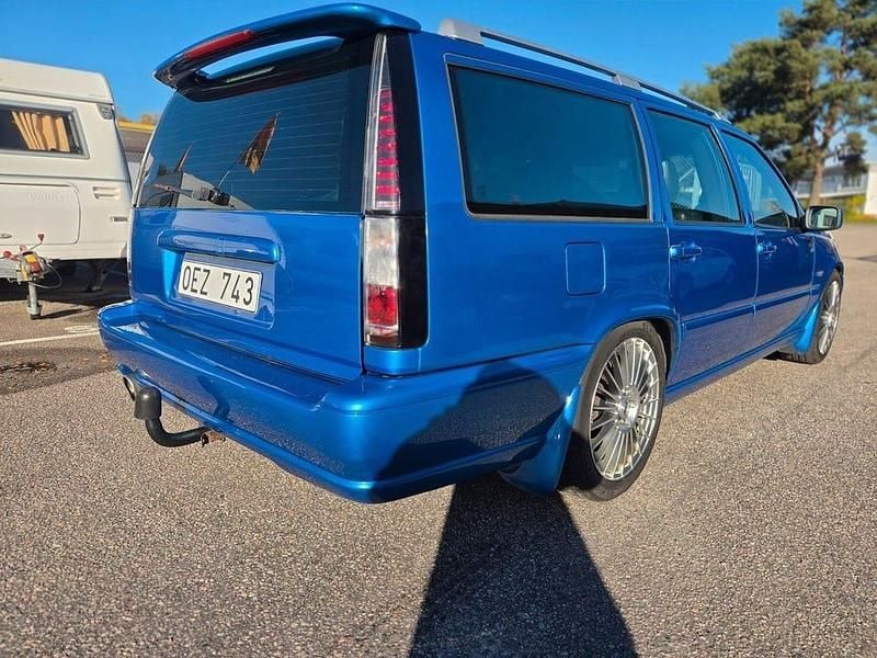 Begagnad Volvo V70 170 HK (125 kW) 1997 Blå Kombi