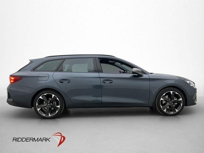 Begagnad Cupra Leon 204 HK (150 kW) 2025 Mgrå