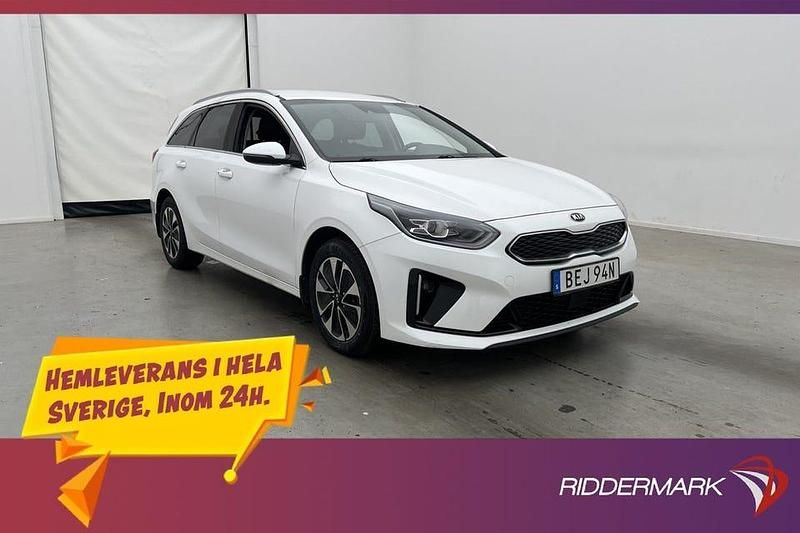 Vit Begagnad 2020 Kia Ceed Sportswagon Kombi | 204 900 kr (Marknadspris) - Bild 1/3