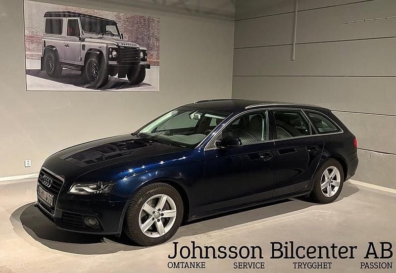 Blå Begagnad 2010 Audi A4 Kombi | 129 900 kr (Dyr) - Bild 1/4