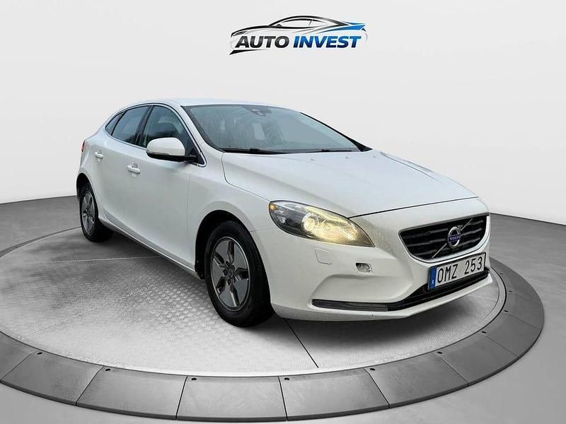 Begagnad Volvo V40 116 HK (85 kW) 2013 Vit