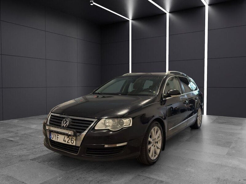 Svart Begagnad 2009 VW Passat Sportline Kombi | 34 900 kr (Marknadspris) - Bild 1/4