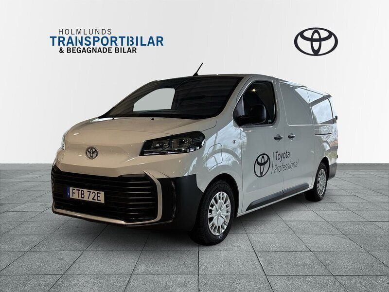 Vit Ny 2024 Toyota Proace Comfort Van | 589 900 kr - Bild 1/4