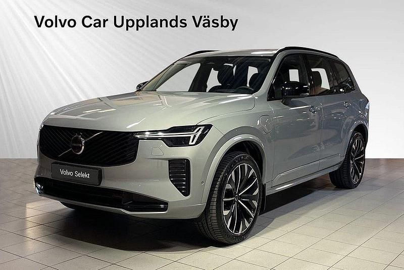 Grå Begagnad 2024 Volvo XC90 Ultra SUV | 819 900 kr (Lite dyr) - Bild 1/3