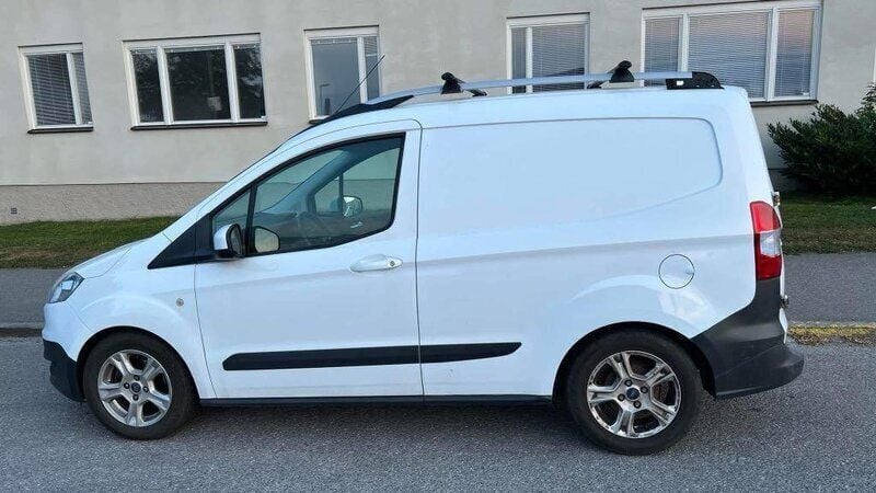 Vit Begagnad 2015 Ford Transit | 55 000 kr (Bra pris) - Bild 1/4