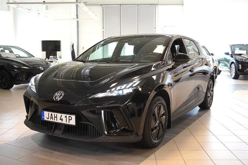 Svart Begagnad 2022 MG MG4 EV Halvkombi | 229 900 kr - Bild 1/4
