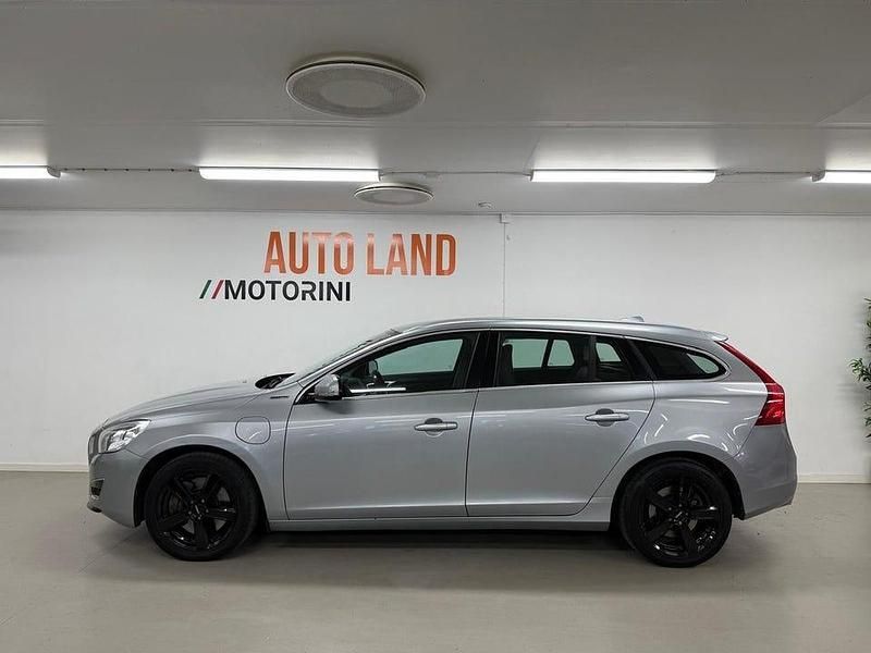 Begagnad Volvo V60 Summum 283 HK (208 kW) 2013 Silver Kombi