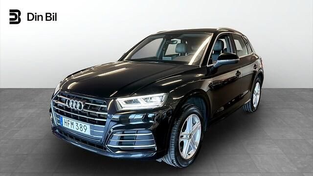 Brilliantsvart Begagnad 2020 Audi Q5 Competition SUV | 299 900 kr (Marknadspris) - Bild 1/4
