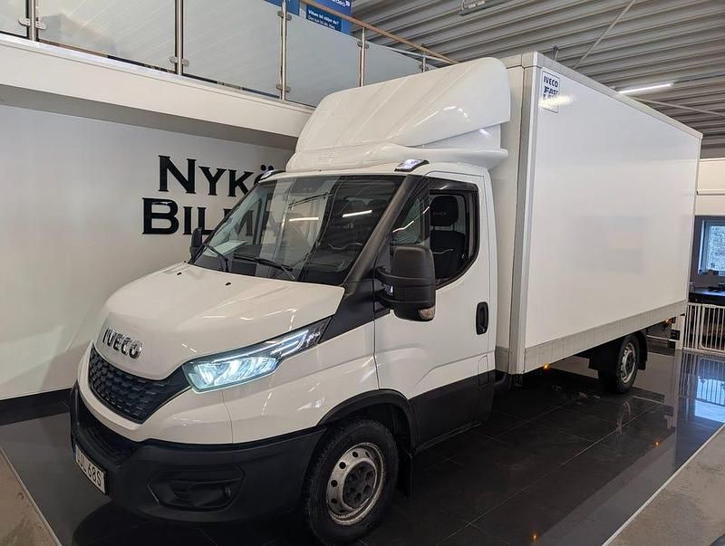 Begagnad Iveco Daily 156 HK (114 kW) 2020 Vit