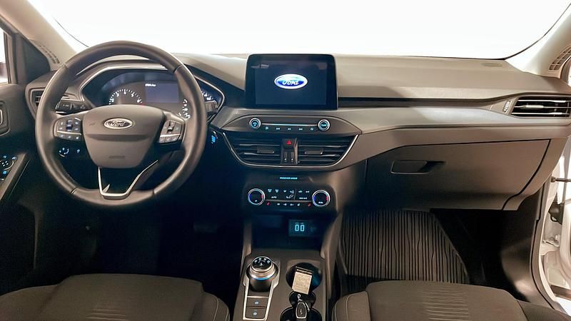 Begagnad Ford Focus Active 125 HK (91 kW) 2021 Vit Kombi