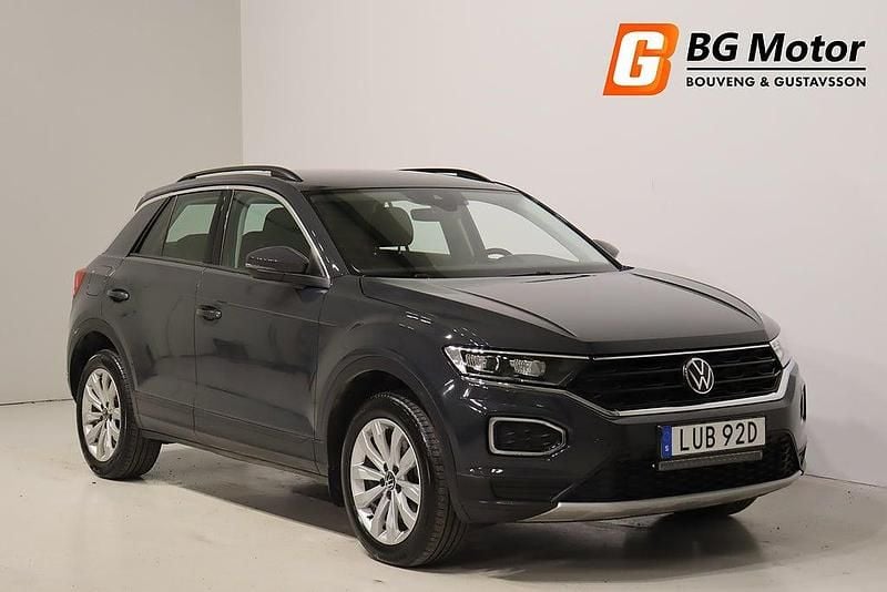 Grå Begagnad 2021 VW T-Roc SUV | 169 900 kr (Bra pris) - Bild 1/3
