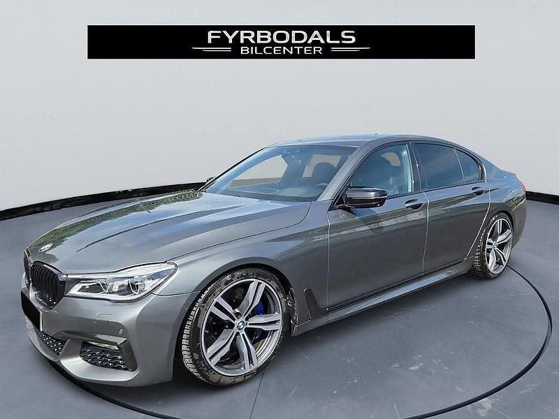 Begagnad BMW 730 M Sport 265 HK (194 kW) 2016 Sedan