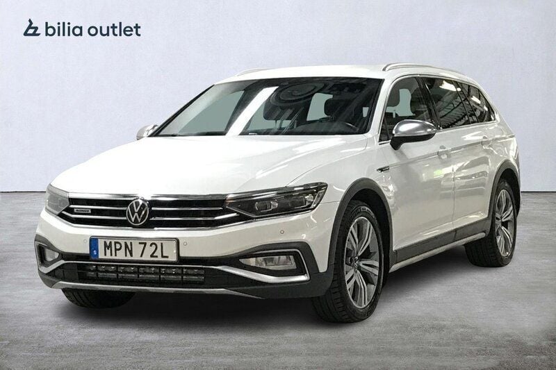 Vit Begagnad 2020 VW Passat Alltrack Executive Kombi | 244 900 kr (Marknadspris) - Bild 1/4