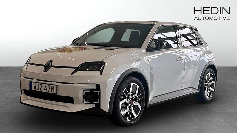 Vit Begagnad 2025 Renault 5 E-Tech Techno Halvkombi | 399 900 kr - Bild 1/4
