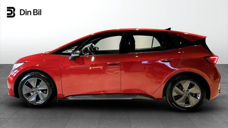 Begagnad Cupra Born 150 kW (204 HK) 2022 Rayleigh red metallic Halvkombi