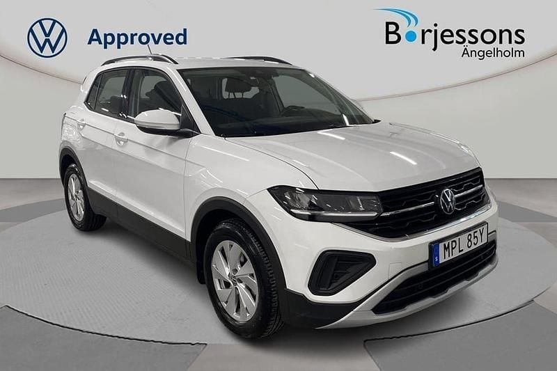 Vit Begagnad 2023 VW T-Cross Life SUV | 214 000 kr (Marknadspris) - Bild 1/4