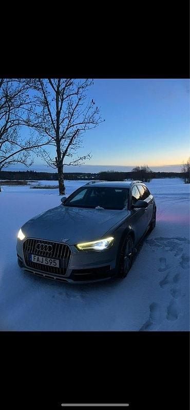 Silver Begagnad 2016 Audi A6 Allroad Comfort Kombi | 189 000 kr (Bra pris) - Bild 1/4