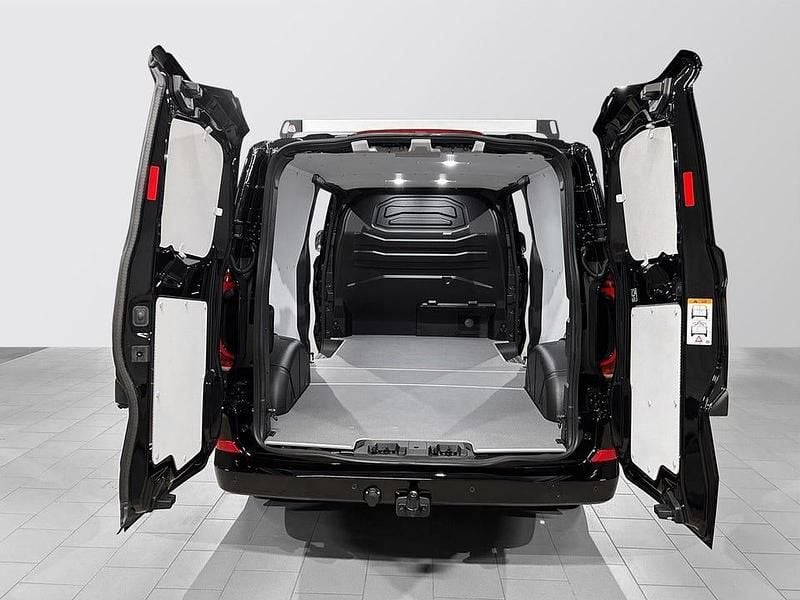 Ny VW Transporter 150 HK (110 kW) 2025 Svartmetallic Van