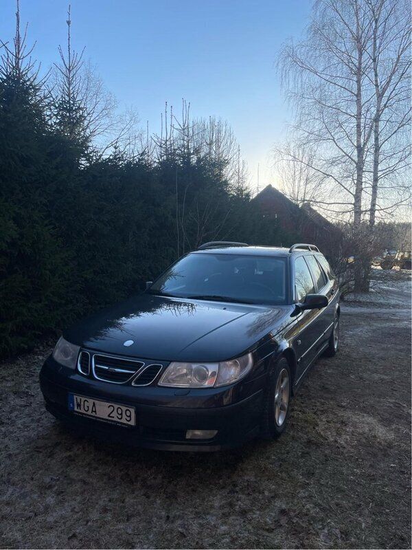 Svart Begagnad 2005 Saab 9-5 Vector Kombi | 5 000 kr (Superpris) - Bild 1/4