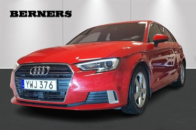 Röd Begagnad 2019 Audi A3 Proline | 149 000 kr - Bild 1/4