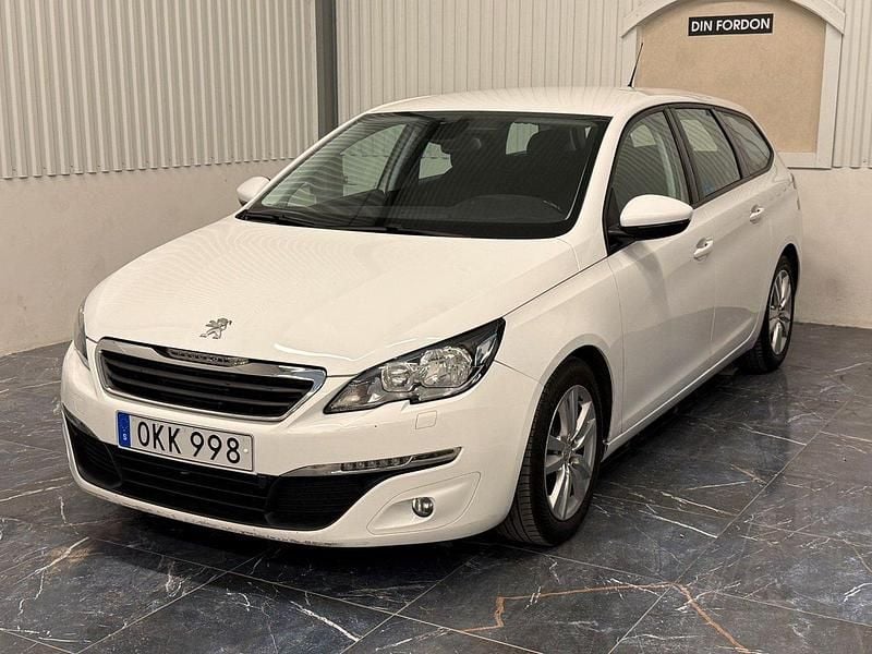 Vit Begagnad 2016 Peugeot 308 Active Kombi | 49 900 kr (Lite dyr) - Bild 1/4