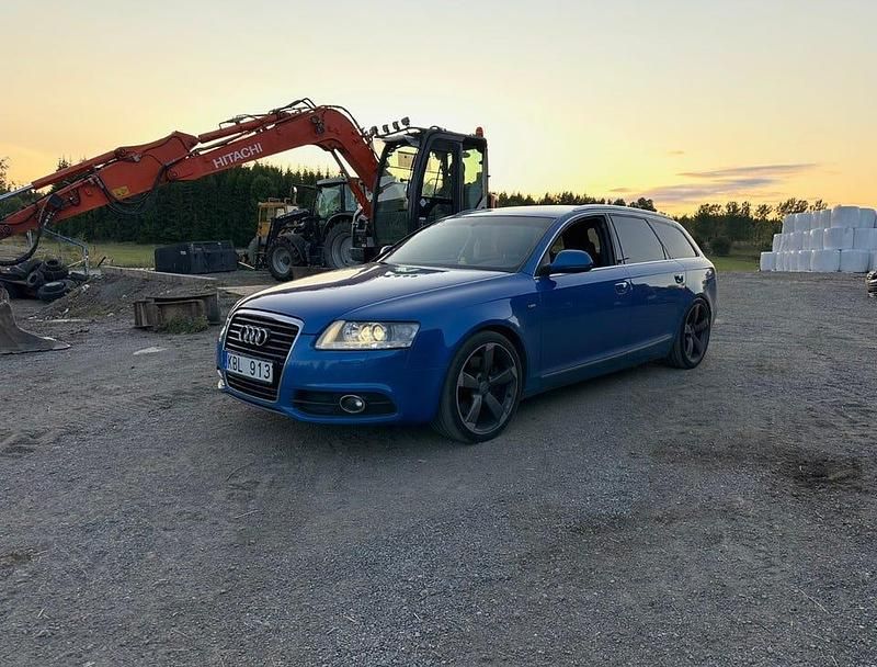 Begagnad Audi A6 240 HK (176 kW) 2010 Sprint blau Kombi
