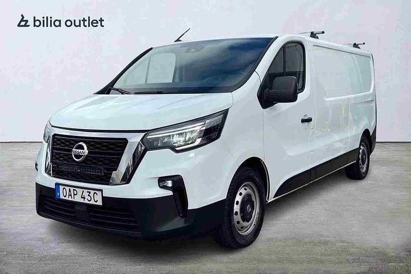 Vit Begagnad 2023 Nissan Primastar Minibuss | 309 900 kr - Bild 1/1