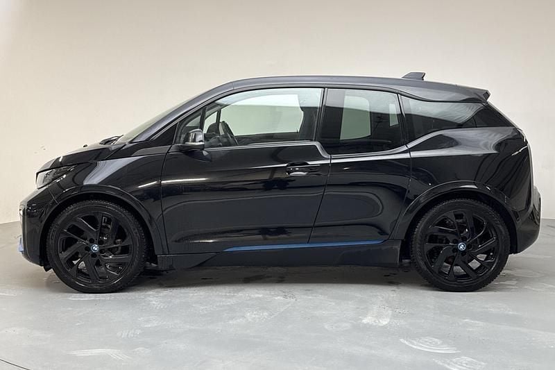 Begagnad BMW i3 135 kW (184 HK) 2019 Svart Halvkombi