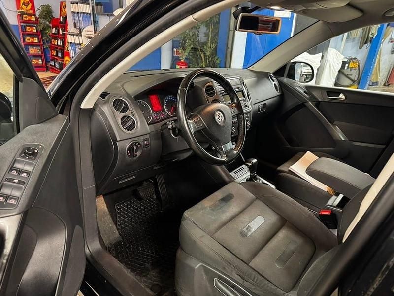 Begagnad VW Tiguan 140 HK (102 kW) 2009 SUV
