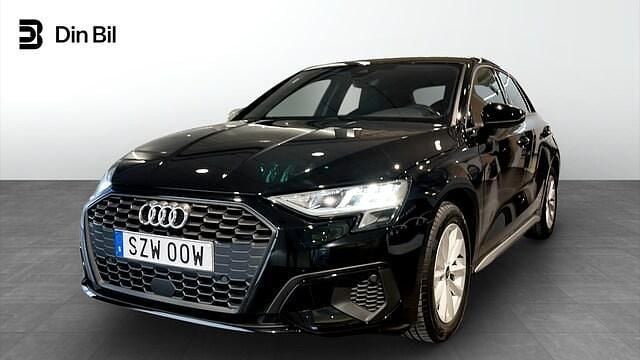 Begagnad Audi A3 Proline 150 HK (110 kW) 2023 Brilliantsvart Sedan
